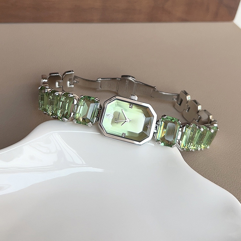 UTHAI Dameshorloges voor meisj - Luxury Watch White recensie en prijs