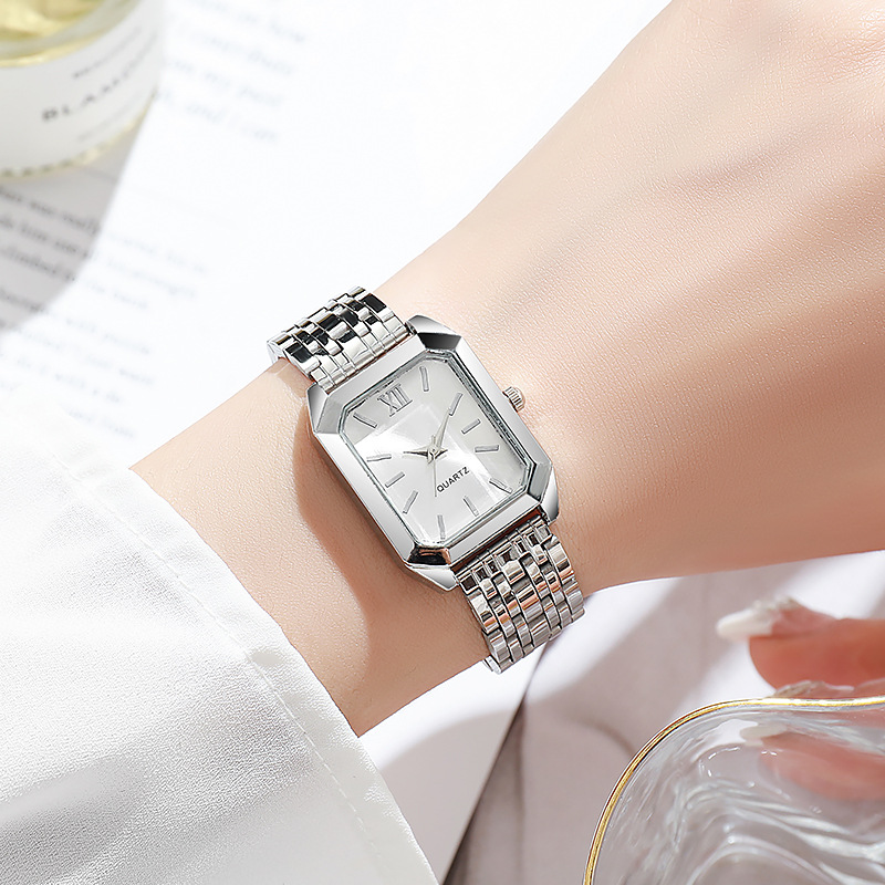 Beroemd merk dameshorloge zond - Luxury Watch Brands Logo recensie en prijs
