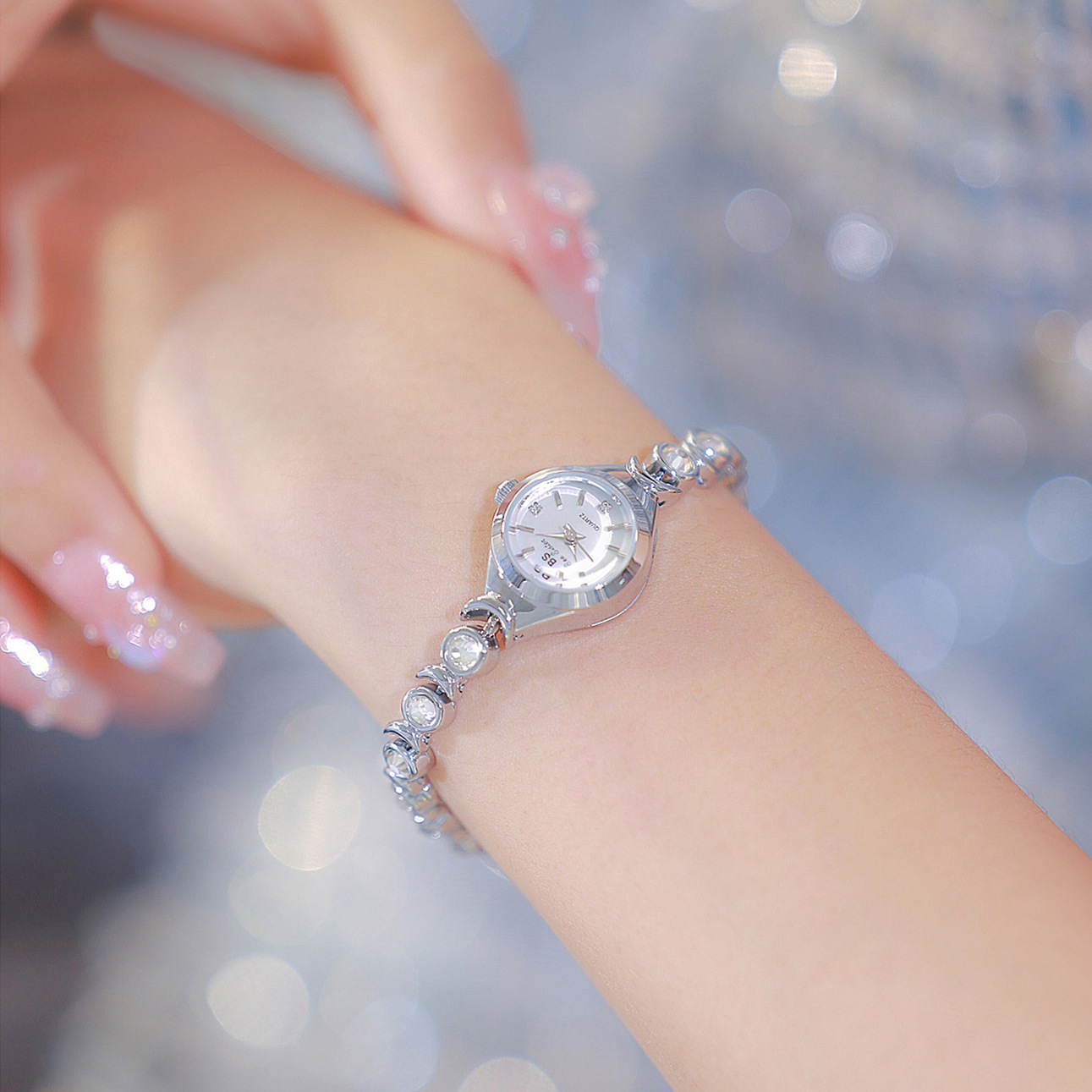 Dameshorloge Licht Luxe Merk L - Luxury Watch Brand List recensie en prijs
